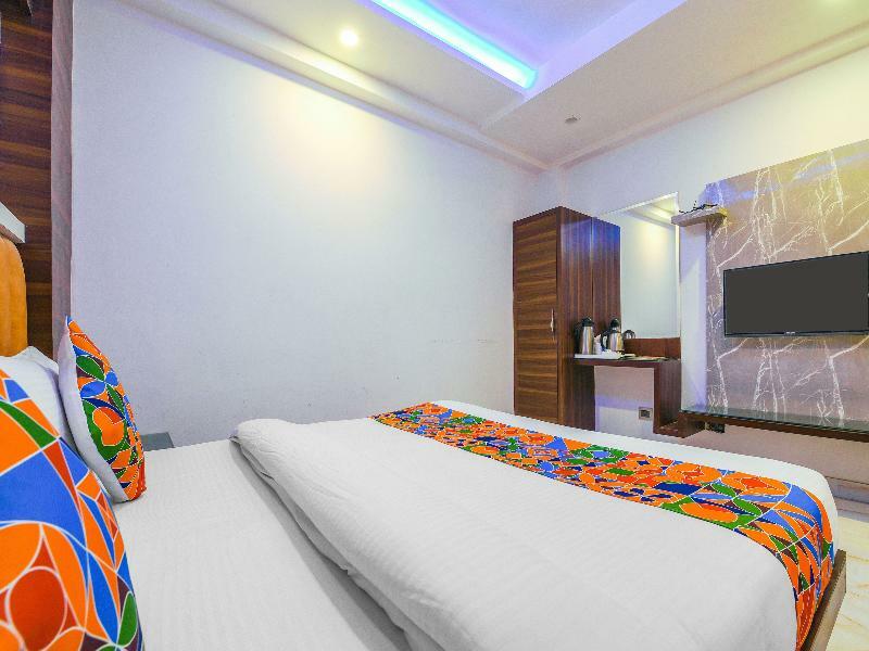 Oyo 15836 Pleasure River Front Resort Tuem المظهر الخارجي الصورة