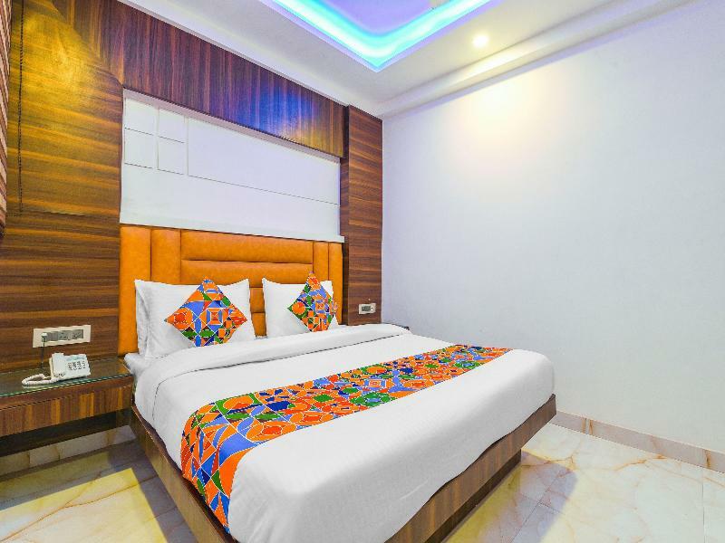Oyo 15836 Pleasure River Front Resort Tuem المظهر الخارجي الصورة
